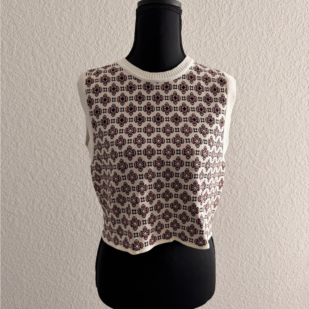 Maje Geometric Pattern Crop Top/ Vest with White Trim | Parisian Chic